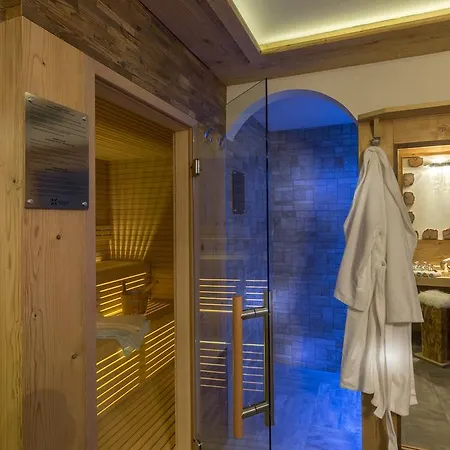 Hotel Garni Pra Fiori Campitello di Fassa