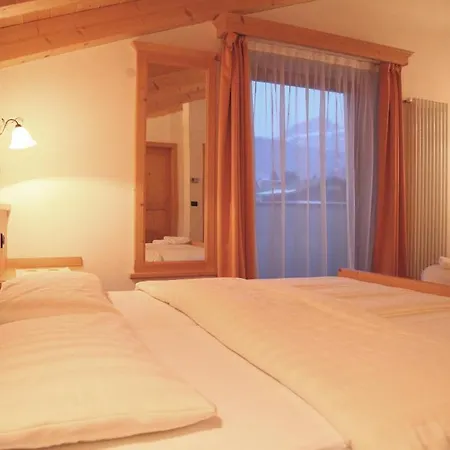 Hotel Garni Pra Fiori 3*